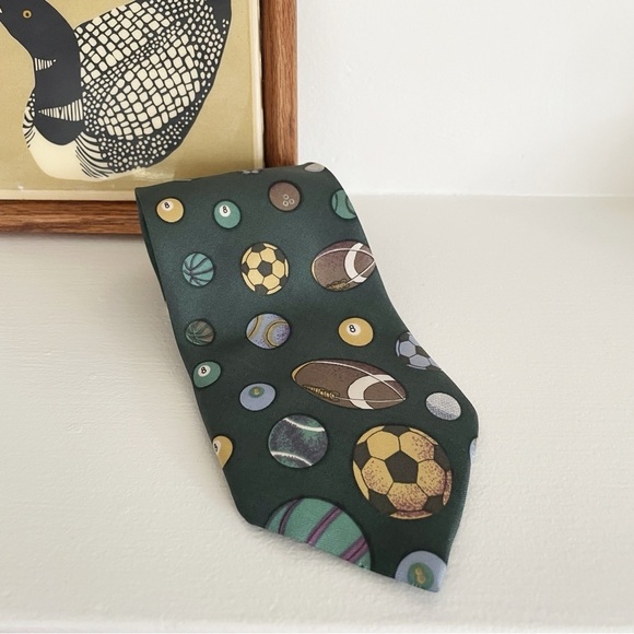 Expressions Other - Vintage Expressions Silk Novelty Tie Pool Sports Football Soccer Bowling Ball